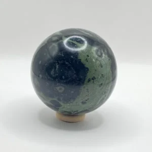 Esfera de jaspe kambaba