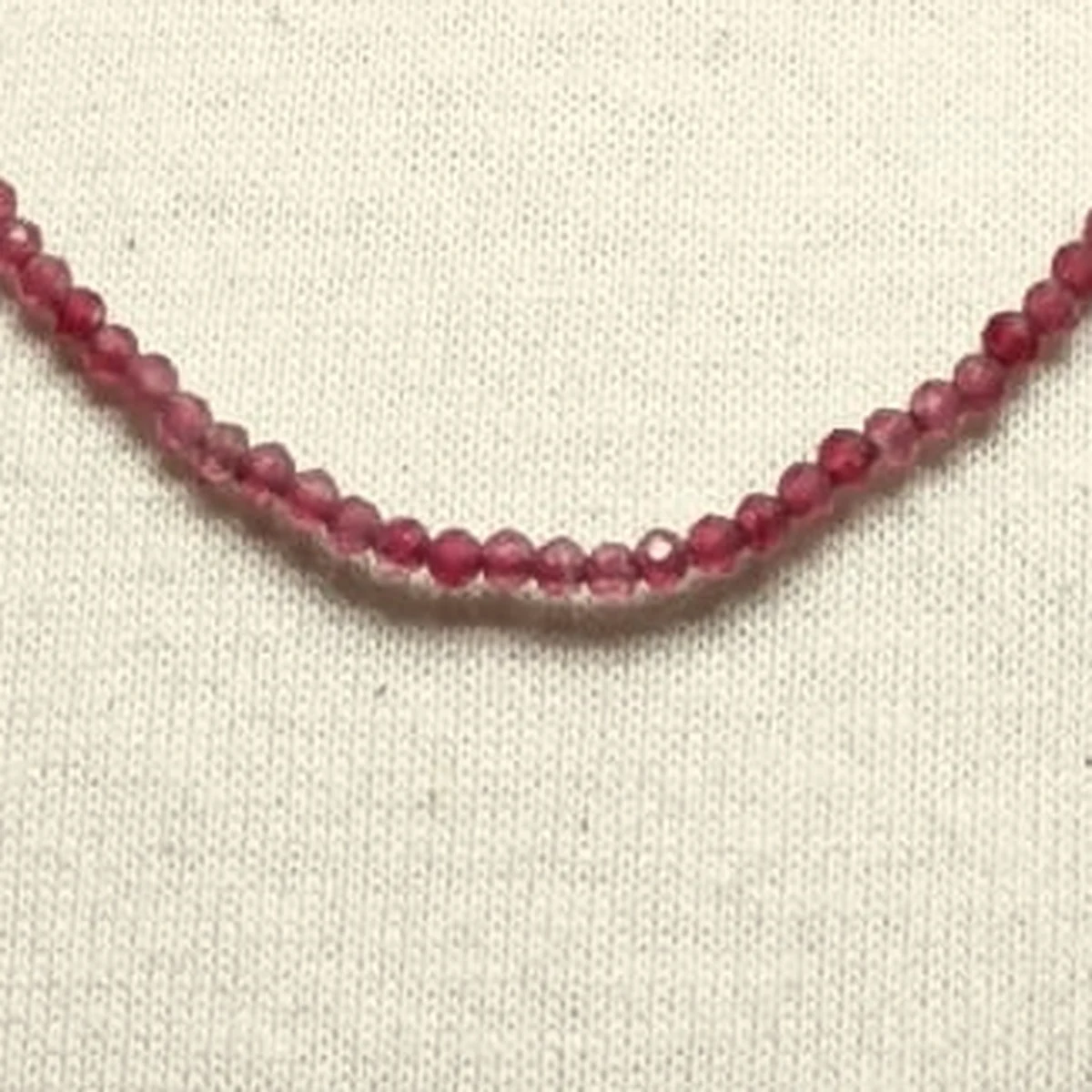 Gargantilla de Espinela Rosa